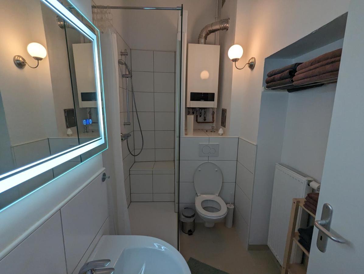 Schoenes Apartment Mitten In Der Stadt III Coblenza Esterno foto