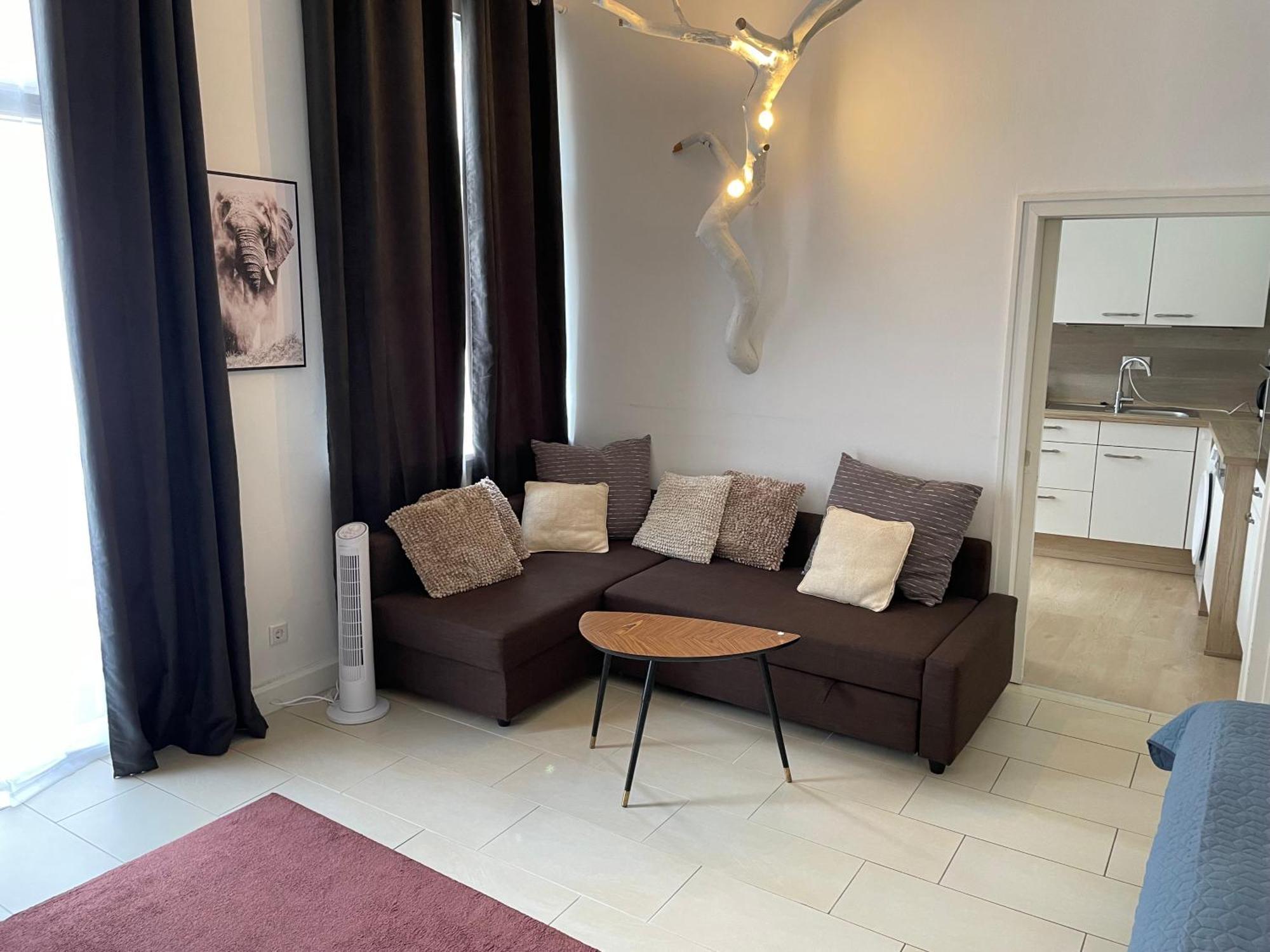 Schoenes Apartment Mitten In Der Stadt III Coblenza Esterno foto
